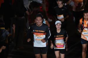 BIB: 25393, 20306, 287241, 2442
                            <button type="button" onclick="openModal(23064053)" class="btn btn-primary btn-sm float-right btn-popup" data-toggle="modal" data-target=".modal-high-quality">
                        <i class="fas fa-shopping-cart"></i> Add to Cart
                    </button>
                                            <button type="button" onclick="isThisMe(23064053, true)" class="btn btn-success btn-sm float-right btn-popup btn-isme hidden" data-toggle="tooltip" data-placement="bottom" title="นี่คือรูปของคุณใช่ไหม คลิกที่นี่เพื่อเอาเข้าอัลบั้ม">
                        <i class="fas fa-plus"></i> Add to album
                    </button>
                    <button type="button" onclick="isThisMe(23064053, false)" class="btn btn-warning btn-sm float-right btn-popup btn-isnotme hidden">
                        <i class="fas fa-ban"></i> Remove from album
                    </button>